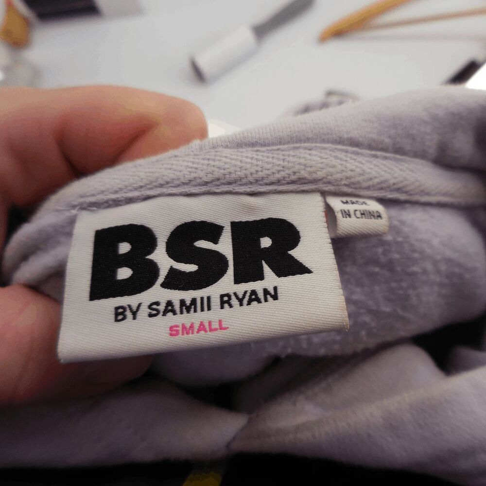 BSR by Samii Ryan‎ Womens Small Hoodie Pullover Politics Fleurs Flowers Lavender - Picture 7 of 8